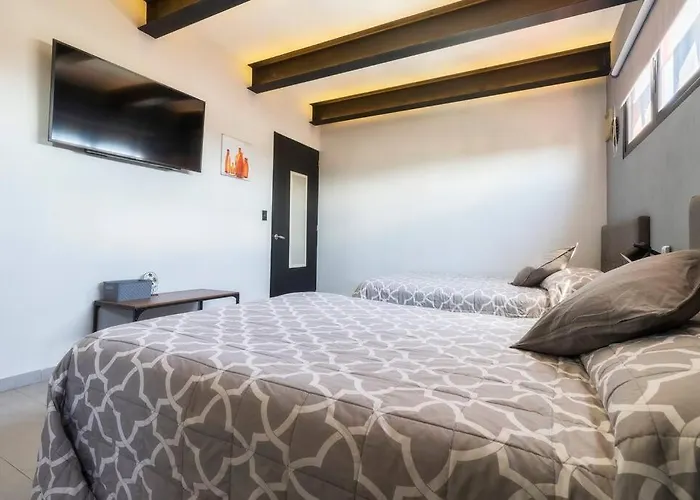 2ph Large 2brm 3 Bath Ac Private Terrace Сasa de vacaciones *